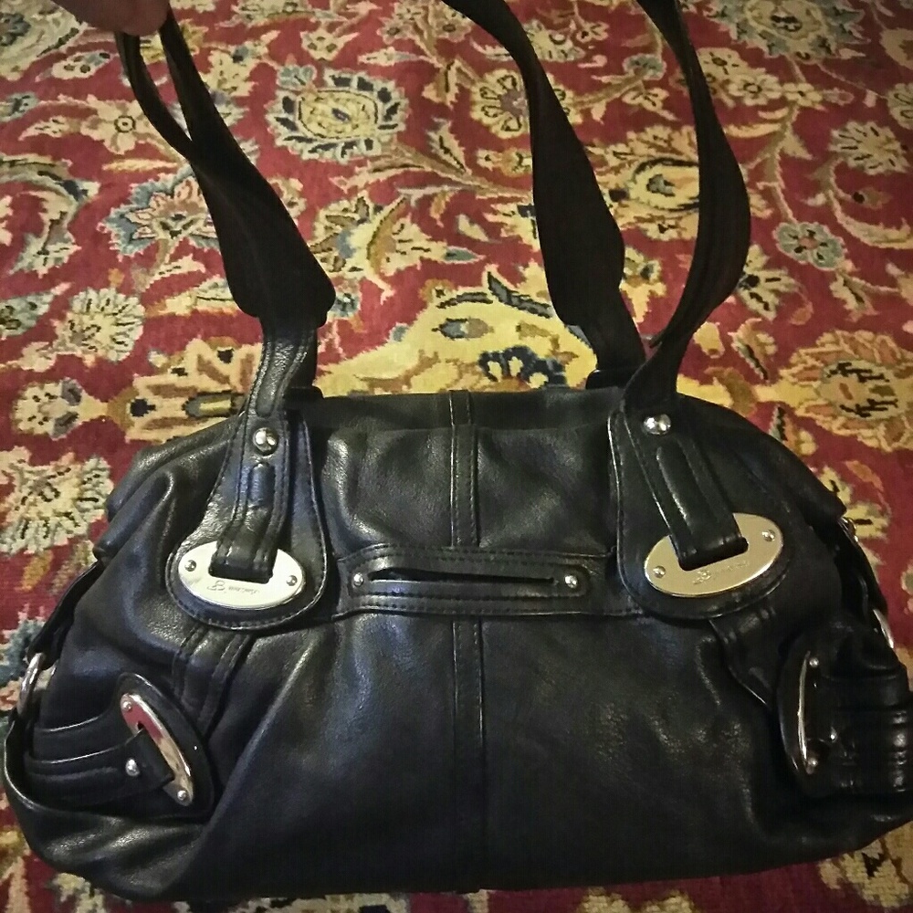 B. Makowsky hand bag